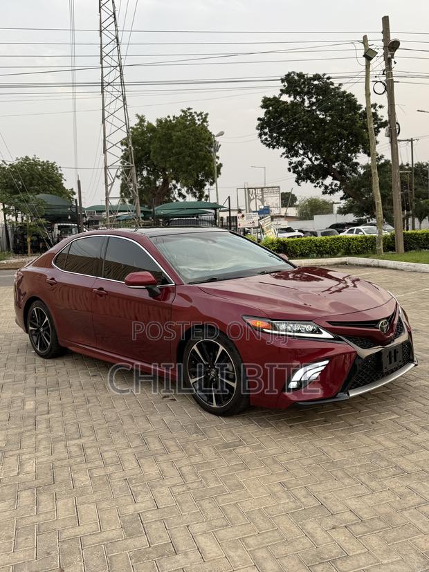 Toyota Camry XSE FWD (2.5L 4cyl 8AM) 2018 Red · Photo 6