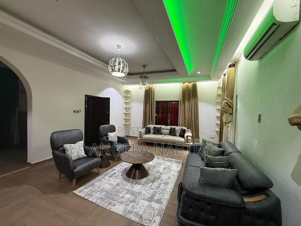 Furnished 5bdrm House in East Legon for sale · Photo 2