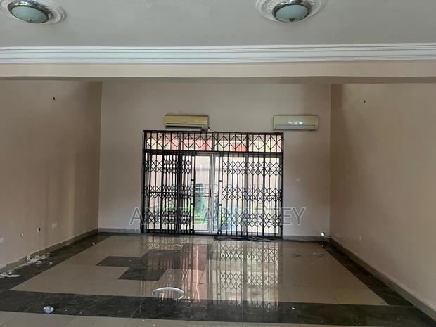5bdrm House in Transacco Estates, Accra Metropolitan for sale · Photo 2