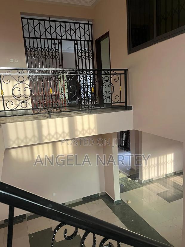 5bdrm House in Transacco Estates, Accra Metropolitan for sale · Photo 5