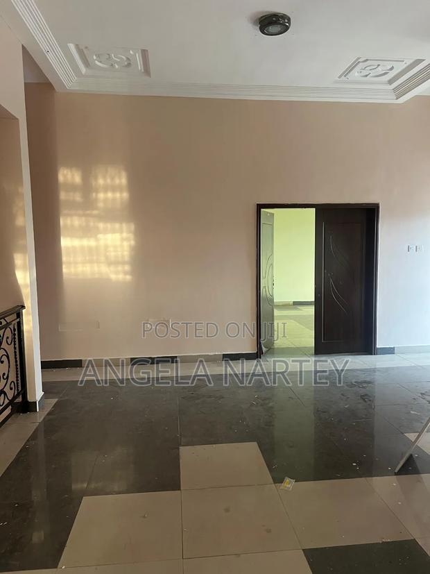 5bdrm House in Transacco Estates, Accra Metropolitan for sale · Photo 7