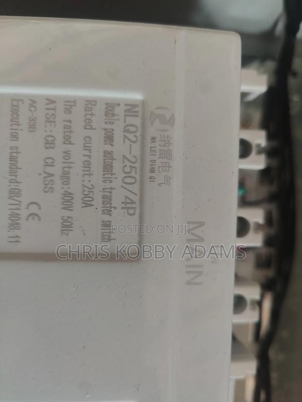 250a Automatic Changeover · Photo 3