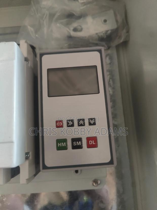 250a Automatic Changeover · Photo 5