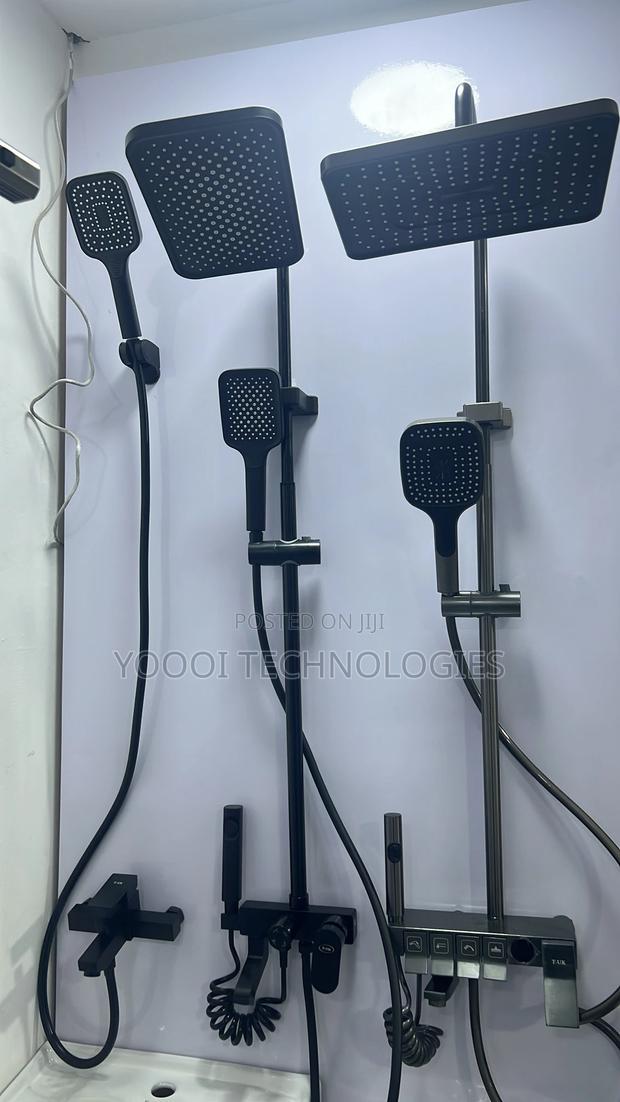 Heavy Duty 4 In 1 Digital Thermostatic Shower · Photo 1