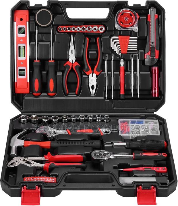 Parkside 95-Piece Tool Kit · Photo 1