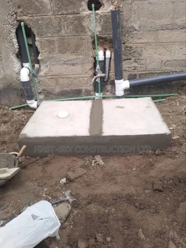 Bio Fill Toilet · Photo 2