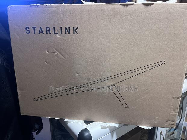 Starlink Generation 3 Internet Kit With Free One Month Subscription · Photo 3