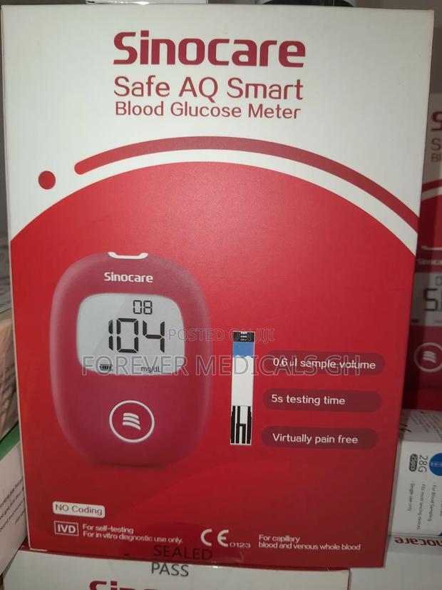 Sinocare Glucometer With Strips And Lancet · Photo 3