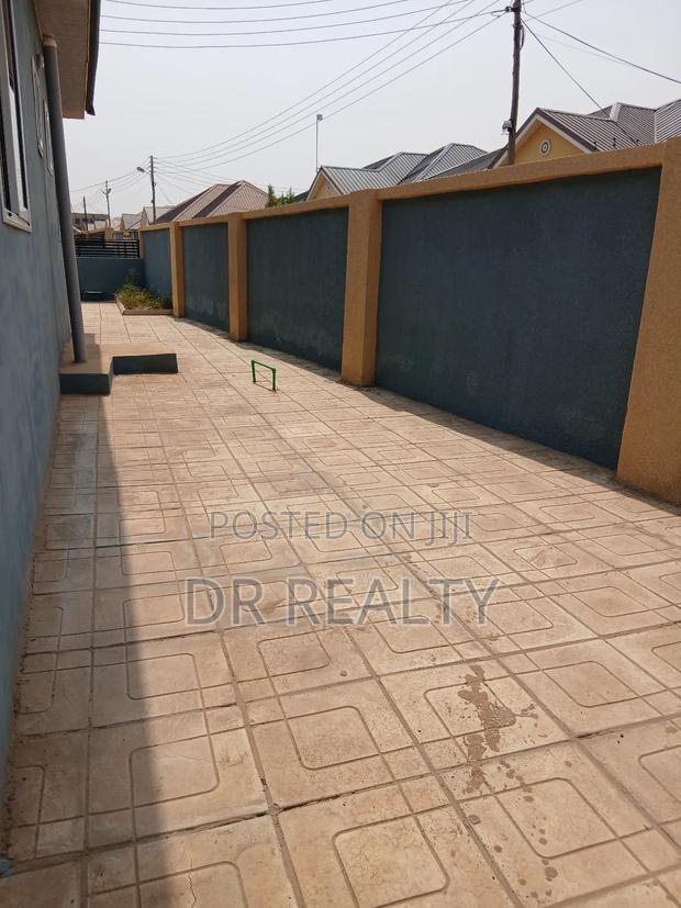 2bdrm House in Adom Estate, Community 25 for rent · Photo 4