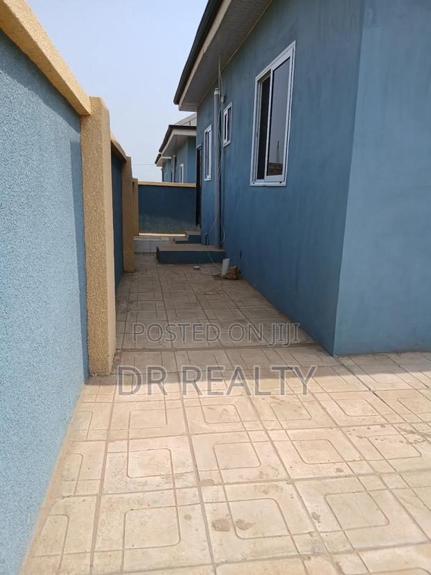 2bdrm House in Adom Estate, Community 25 for rent · Photo 5