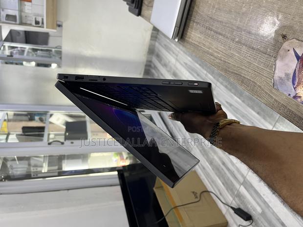 Laptop Dell Latitude 7390 8GB Intel Core I5 SSD 256GB · Photo 4