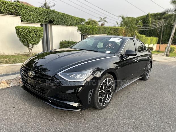 Hyundai Sonata 2022 Black · Photo 3