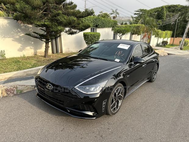 Hyundai Sonata 2022 Black · Photo 5