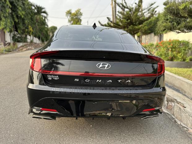 Hyundai Sonata 2022 Black · Photo 6