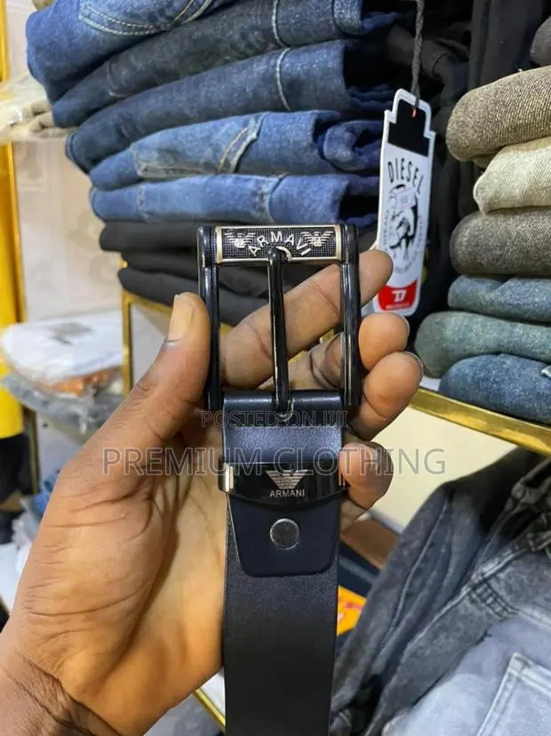Quality Black and Brown Leather Belts for Men · Photo 1