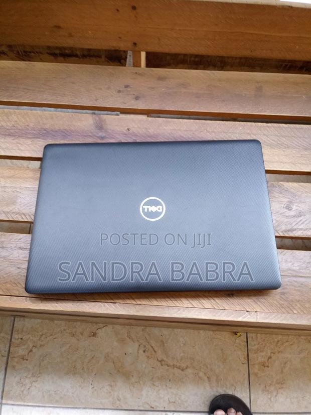 New Laptop Dell Inspiron 3541 8GB Intel Core I5 SSD 256GB · Photo 2