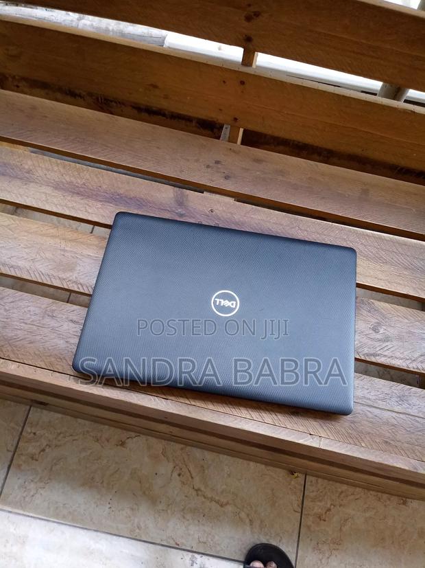 New Laptop Dell Inspiron 3541 8GB Intel Core I5 SSD 256GB · Photo 3