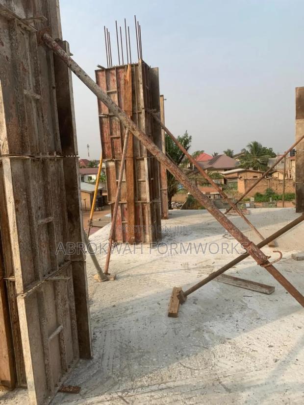 Pillars /Columns/Formworks/ · Photo 1