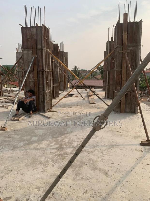 Pillars /Columns/Formworks/ · Photo 2