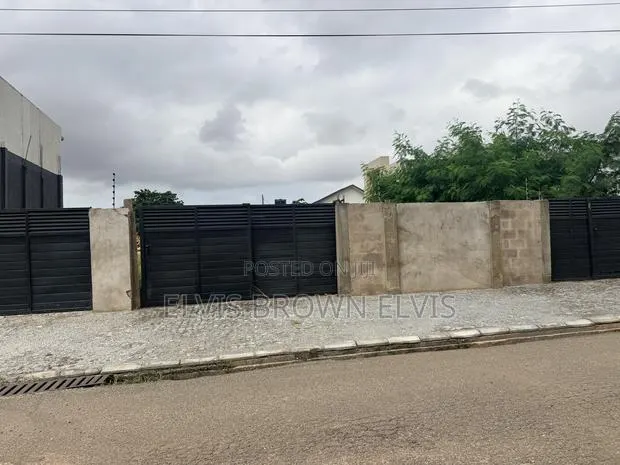 Half Plot of Land for Sale at Ajiriganor in Estate Gated Community · Photo 1