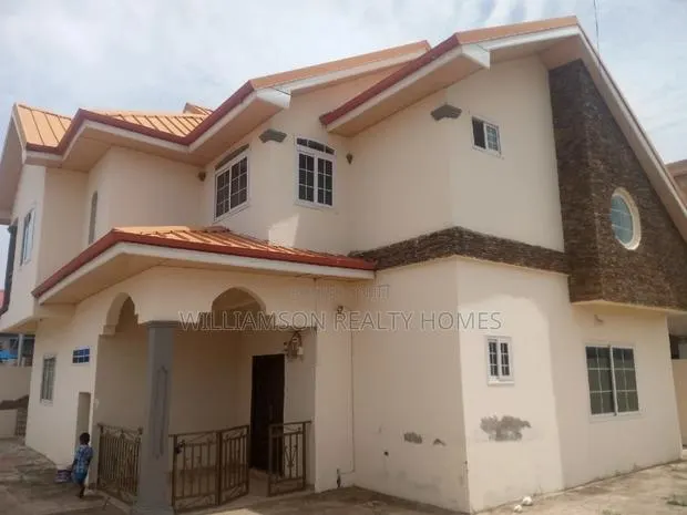 4bdrm House in Community 18, Spintex for rent · Photo 1