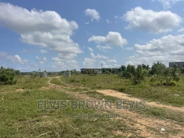 Buy Land for Sale at East Legon Santeo U Can Swap a Car Wit · Photo 1
