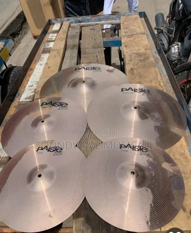 Paiste 4set Symbals · Photo 1