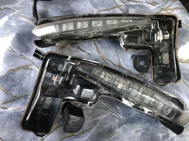 Toyota Corolla 2017, 2018, 2019 Fog Light – Premium OEM | Foreign Used · Photo 1