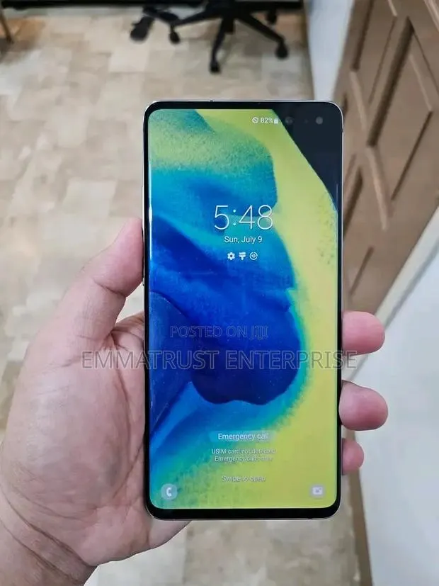 New Samsung Galaxy S10 5G 256 GB Silver · Photo 1