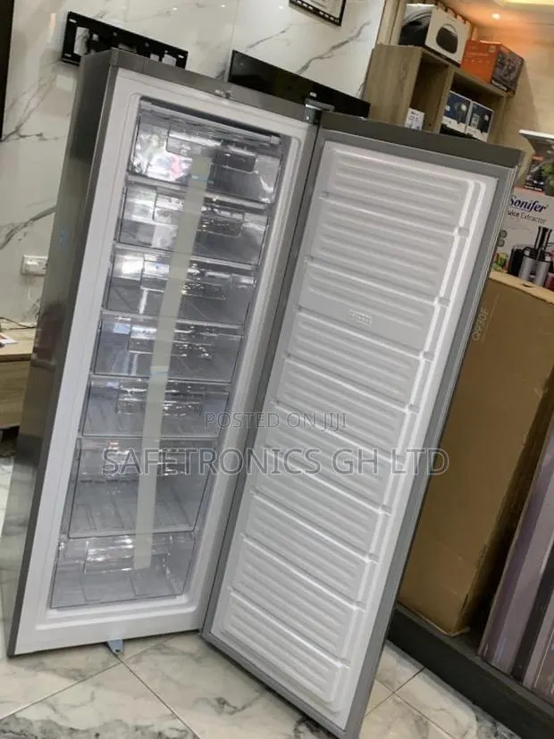 Sleek Design Nasco Standing Freezer 260ltr [Dd1-33] · Photo 1