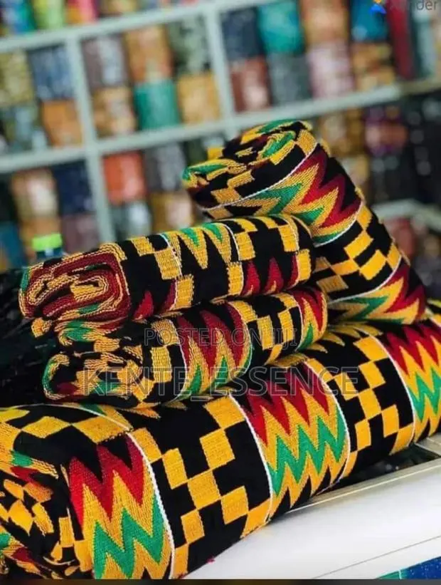 Fatia Fata Nkrumah Kente in Various Colours · Photo 1