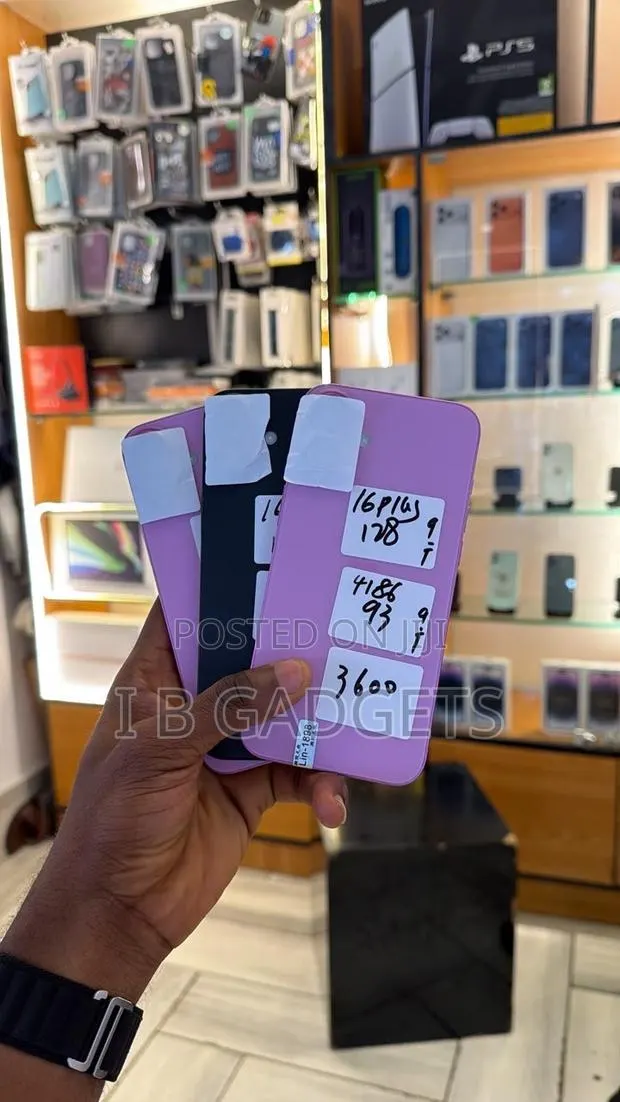 Apple iPhone 16 Plus 128 GB Pink · Photo 1