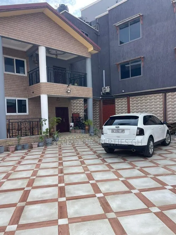 2bdrm Apartment in West Hills Mall Area for rent · Photo 1