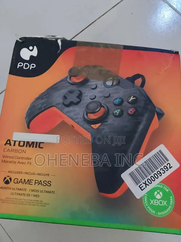 Xbox One Original Wired Controller · Photo 1