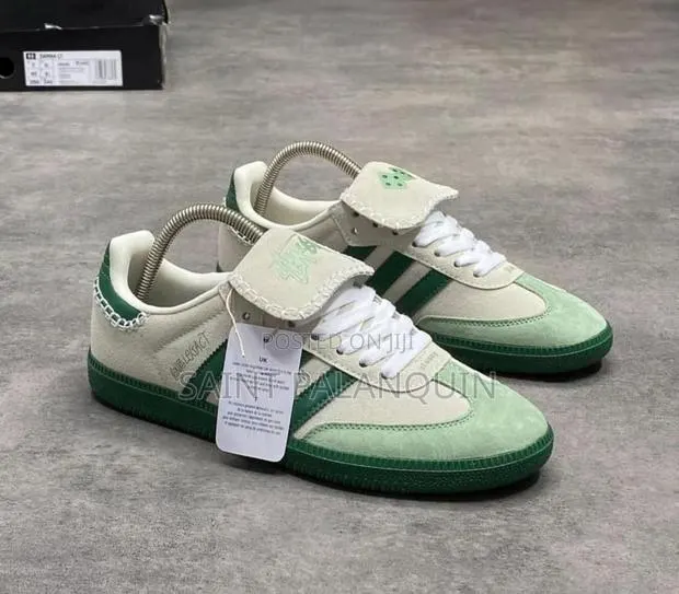 Adidas Stussy X Samba · Photo 1