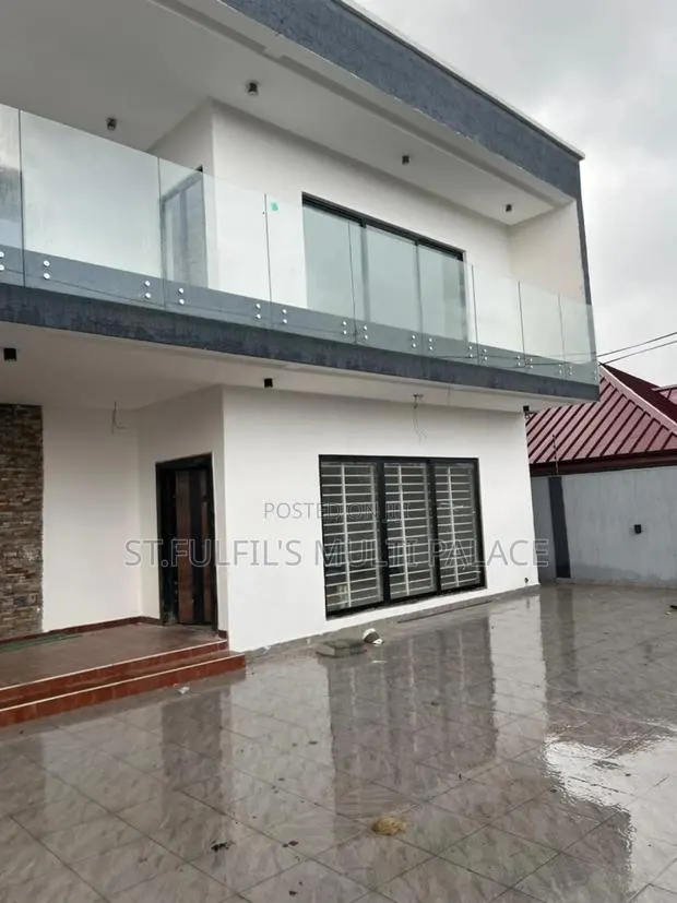 4bdrm House in Lakeside, East Legon for sale · Photo 1