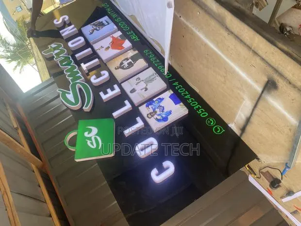 3d Sign Out Door · Photo 1