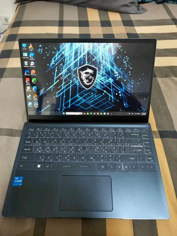New Laptop MSI CR600 16GB Intel Core i5 SSD 512GB · Photo 1