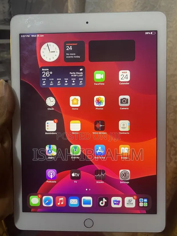 Apple iPad Air 64 GB Silver · Photo 1