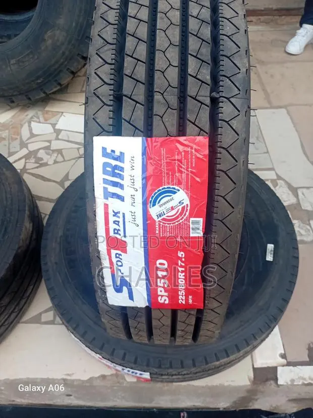 Brand New Tyres · Photo 1