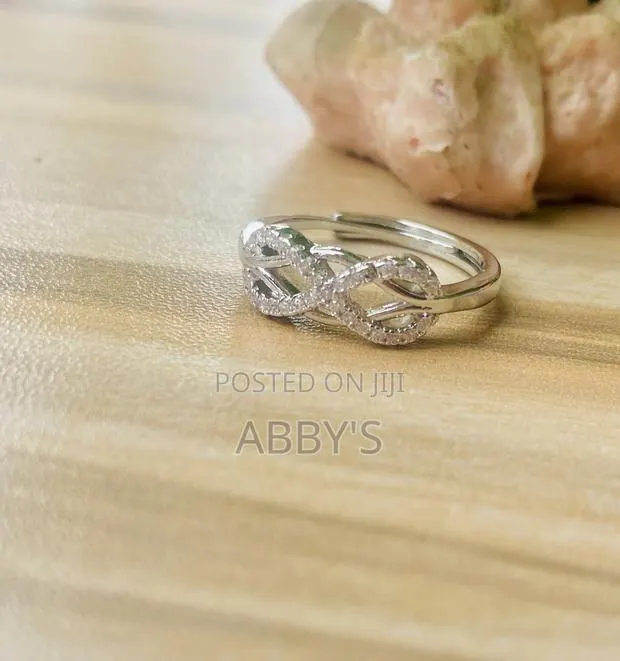 Waterproof Stainless Steel Geometric Adjustable Ring · Photo 1