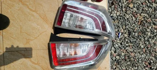Prius G3 Taillight · Photo 1