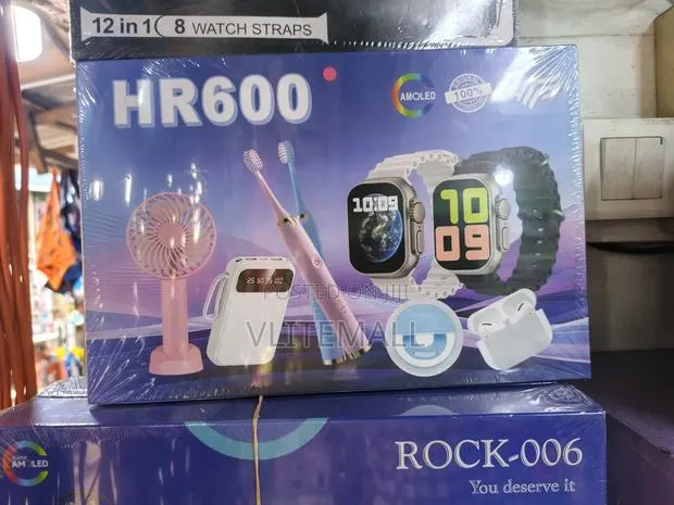 Smart Watch Gift Set of a Smartwatch, Wireless · Photo 1