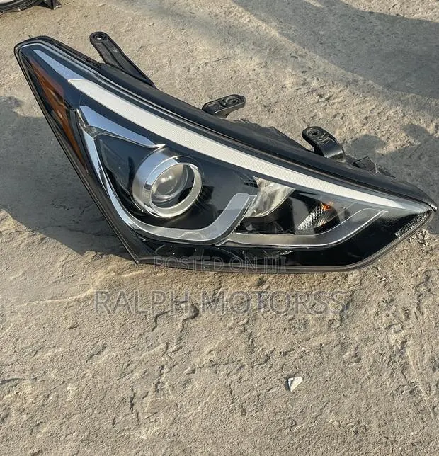 Hyundai Santa Fe 2017 Model · Photo 1