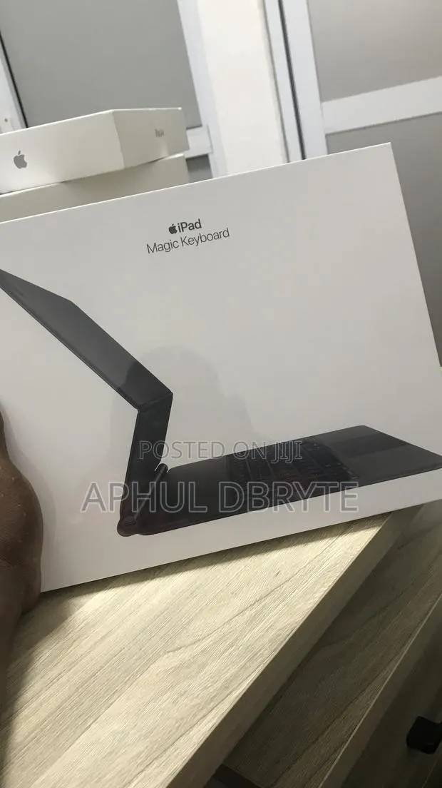 iPad Magic Keyboard