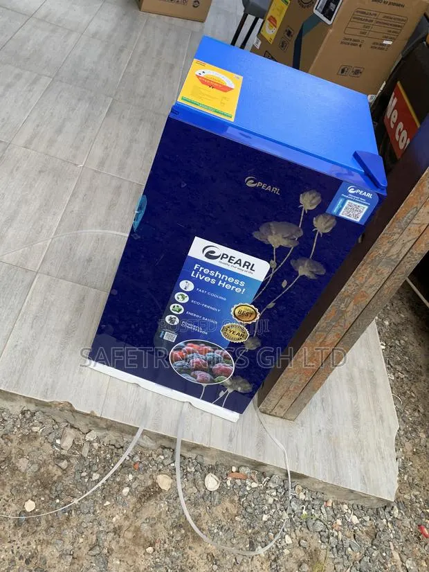 Essential Pearl 95liters Double Door Table Top Fridge Blue · Photo 1