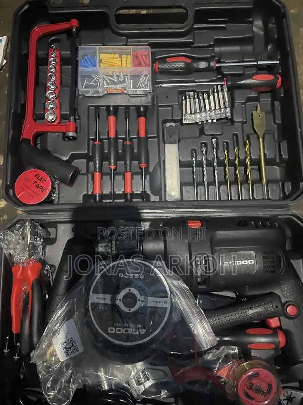 Drilling Machine With Free Accessories · Photo 1