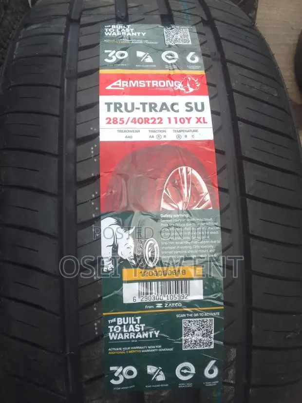 Quality and Durable Car Tires · Photo 1