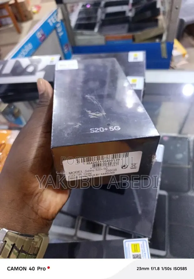 New Samsung Galaxy S20+ 5G 256 GB Black · Photo 1