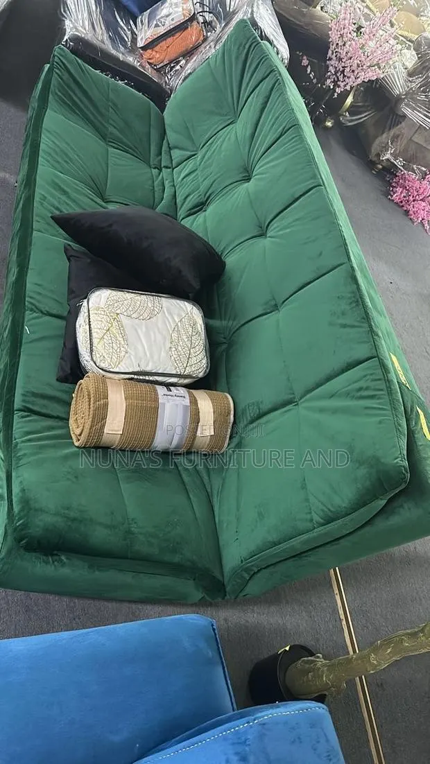 Royal Sofa Bed · Photo 1